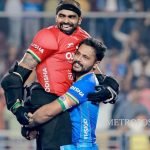 മൂന്നാം മോദി സര്ക്കാരിന്റെ ആദ്യ ബജറ്റ് വിവേചനപരം; പാര്ലമെന്റിന് പുറത്ത് പ്രതിഷേധിച്ച് ‘ഇന്ത്യ’ സഖ്യം