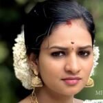 സ്ത്രീകളെ മുഴുവന് കുശുമ്പികളും കുന്നായ്മക്കാരികളും ആക്കുന്ന സീരിയലുകള്, വിളമ്പുന്നത് എന്ഡോസള്ഫാനേക്കാള് വിഷം’: ശ്രീകുമാരന് തമ്പി