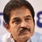 എങ്ങനെയെങ്കിലും അധികാരത്തില് തിരിച്ചെത്താന് ശ്രമിക്കുമ്പോഴാണോ ഗ്രൂപ്പ്, പാര്ട്ടിക്കുള്ളില് ഗ്രൂപ്പുകളില്ല: കെ.മുരളീധരന്