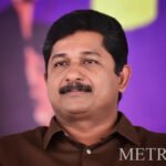 എംഎല്എ ഓഫീസ് കെട്ടിടം വേണമെന്ന് ആര് ശ്രീലേഖ; കരാര് അവസാനിക്കാതെ മാറില്ലെന്ന് വി കെ പ്രശാന്ത് എംഎല്എ