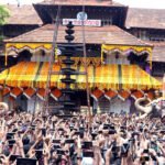 നിതിന് രാജിന്റെ മരണത്തില് പ്രതിഷേധം; സംസ്ഥാനത്ത് ഹര്ത്താല് ആരംഭിച്ചു, വിവിധ ഇടങ്ങളില് ബസുകള് തടഞ്ഞു